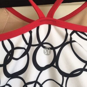 Lululemon Power Y Geometric Tank